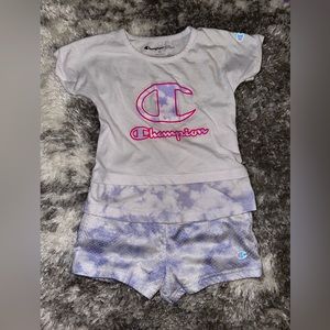 Champion 2-piece set. Girls size 4.